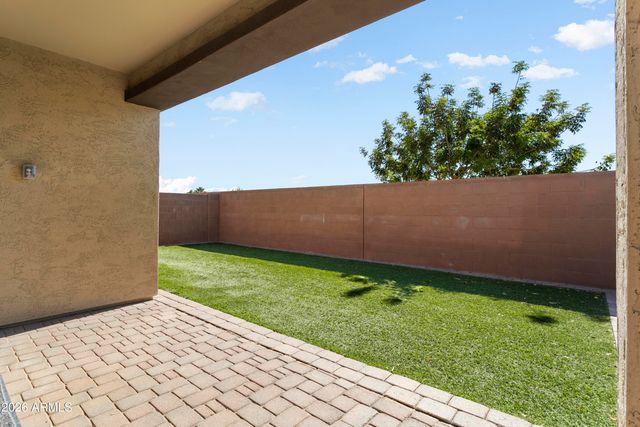 6814 N 88TH Lane, Glendale, AZ 85305