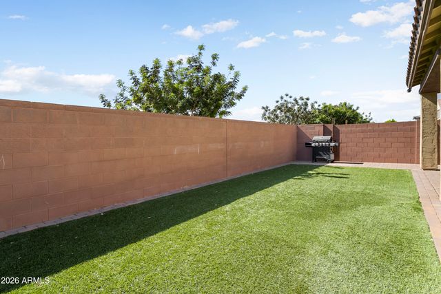 6814 N 88TH Lane, Glendale, AZ 85305