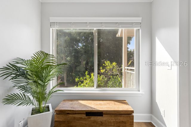 15 Deallyon Ave Apt 18, Hilton Head Island, SC 29928