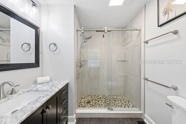 15 Deallyon Ave Apt 18, Hilton Head Island, SC 29928