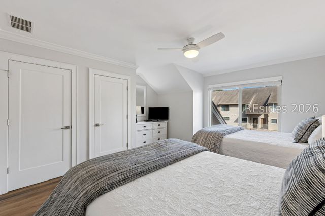 15 Deallyon Ave Apt 18, Hilton Head Island, SC 29928