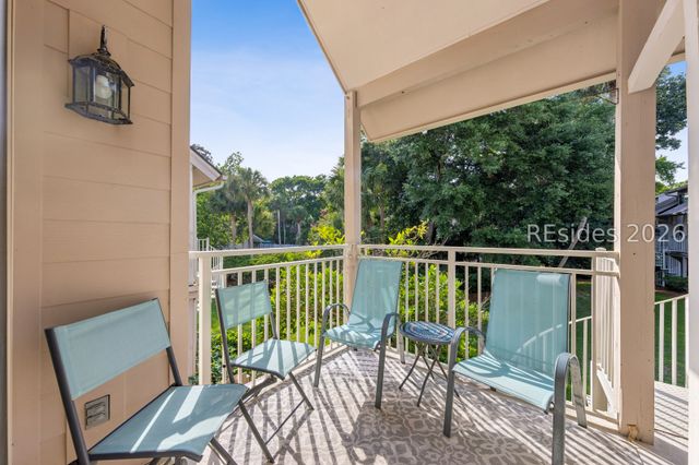 15 Deallyon Ave Apt 18, Hilton Head Island, SC 29928