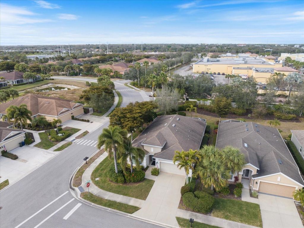 Image 51 of property listing at 2542 CORTENOVA COURT, Venice, FL 34292