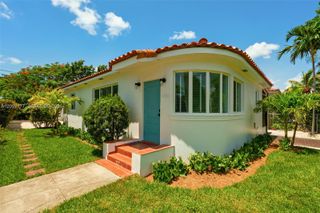 2240 SW 24th Ave, Miami, FL 33145