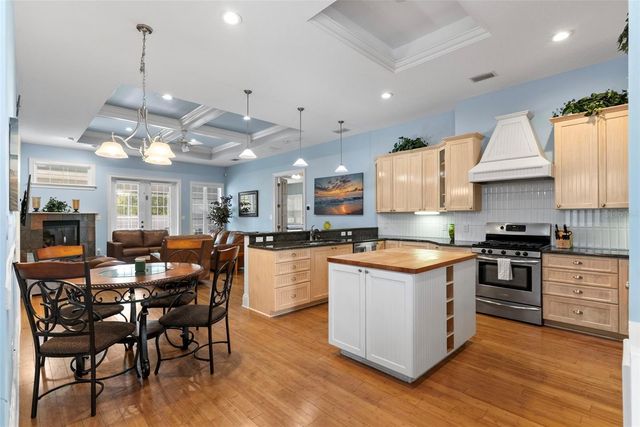 12080 143RD STREET, Largo, FL 33774