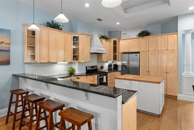 12080 143RD STREET, Largo, FL 33774