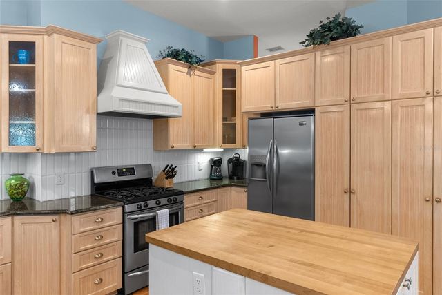 12080 143RD STREET, Largo, FL 33774