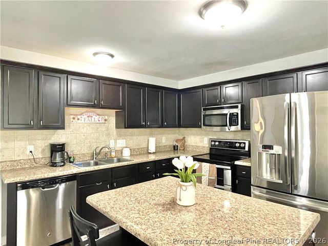 246 Ladden Lane, Raeford, NC 28376