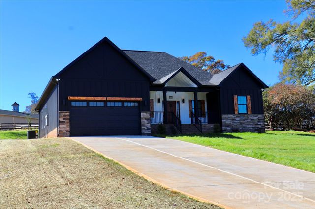 2667 Polo Lane, Maiden, NC 28650