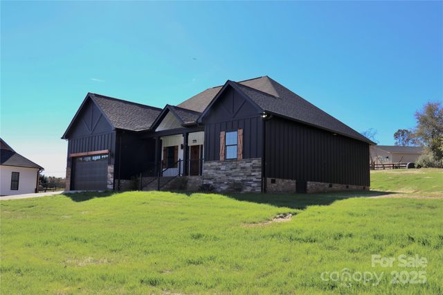 2667 Polo Lane, Maiden, NC 28650