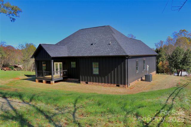 2667 Polo Lane, Maiden, NC 28650