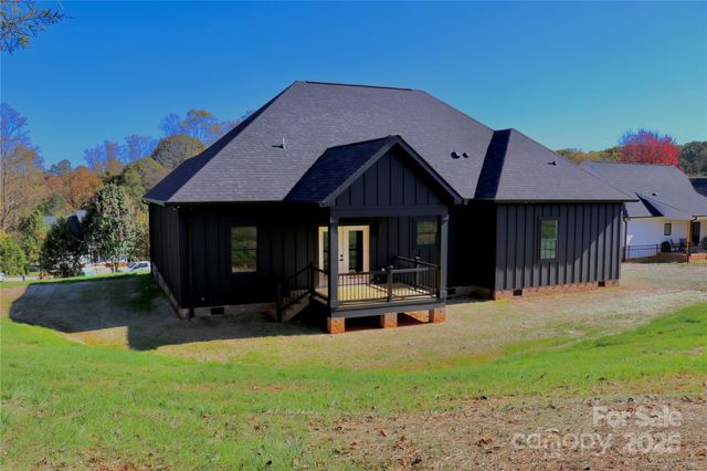 2667 Polo Lane, Maiden, NC 28650