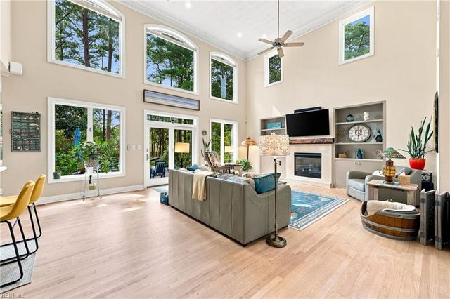 2908 Gaines LNDG, Virginia Beach, VA 23454