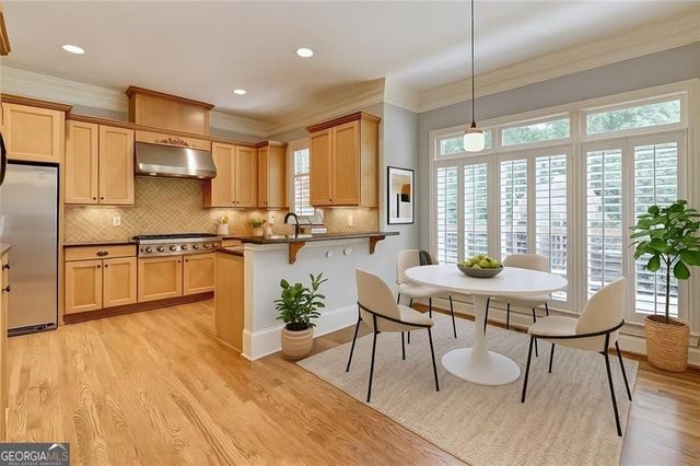 350 Mystic Ridge Lane, Atlanta, GA 30342