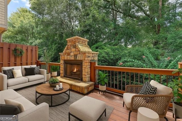 350 Mystic Ridge Lane, Atlanta, GA 30342