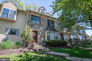 1197 HEYWARD RD #35, Chesterbrook, PA 19087