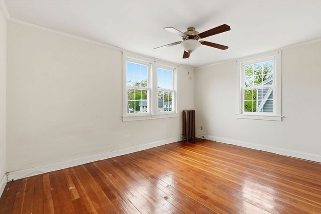 77 Dorset St, Springfield, MA 01108