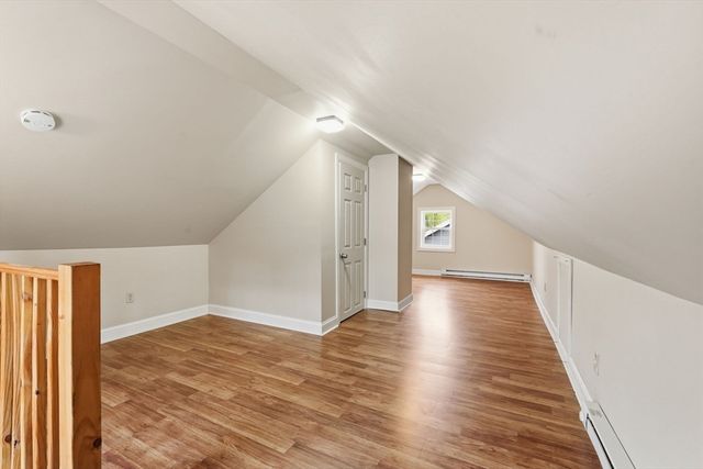 77 Dorset St, Springfield, MA 01108