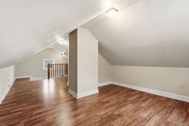 77 Dorset St, Springfield, MA 01108