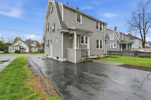 77 Dorset St, Springfield, MA 01108