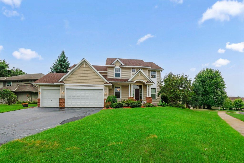 16849 66th Avenue N, Maple Grove, MN 55311