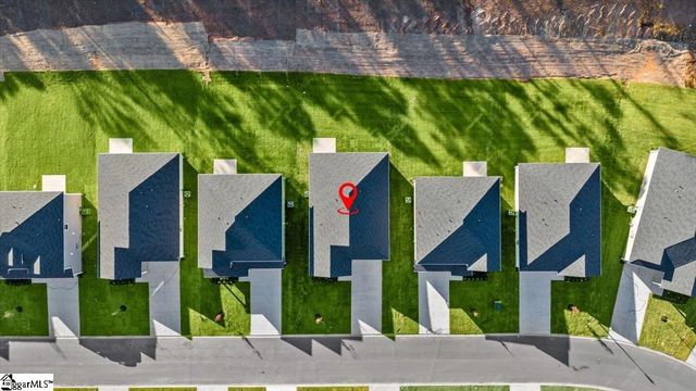 560 Cozy Bluff Road, Spartanburg, SC 29301