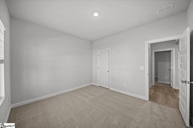 560 Cozy Bluff Road, Spartanburg, SC 29301