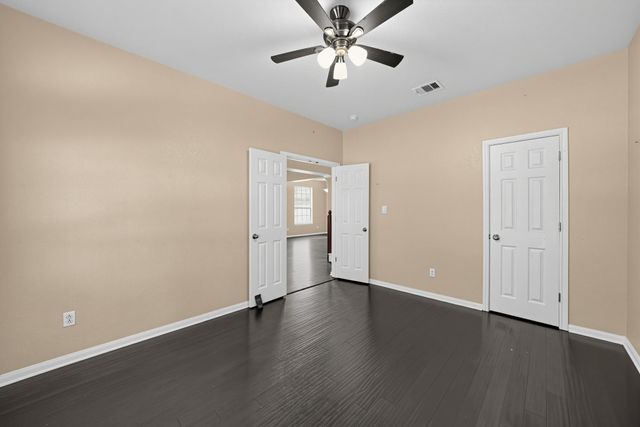 16804 Brewer Blackbird DR, Pflugerville, TX 78660