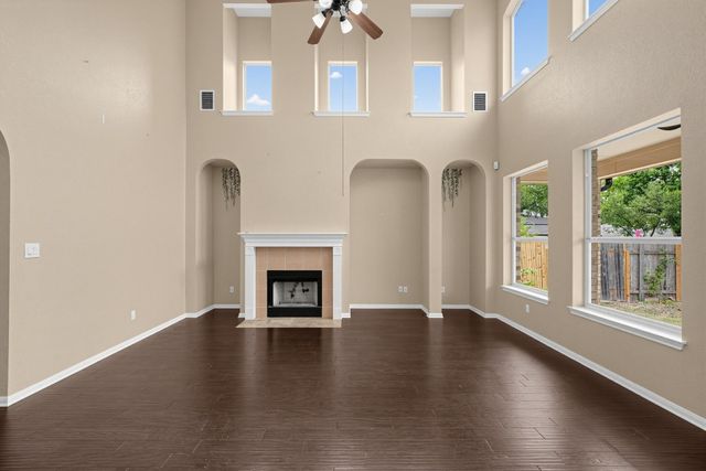 16804 Brewer Blackbird DR, Pflugerville, TX 78660
