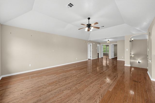 16804 Brewer Blackbird DR, Pflugerville, TX 78660