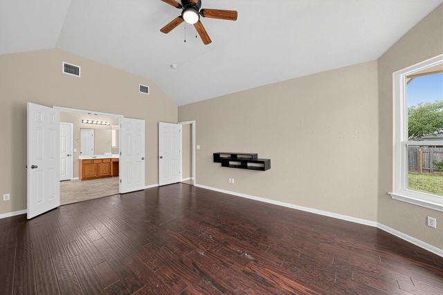 16804 Brewer Blackbird DR, Pflugerville, TX 78660
