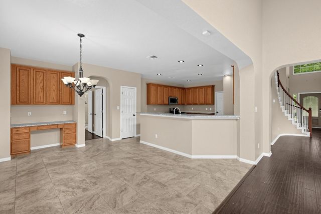 16804 Brewer Blackbird DR, Pflugerville, TX 78660