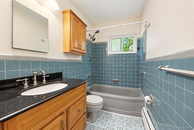 5926 Post Road, Bronx, NY 10471
