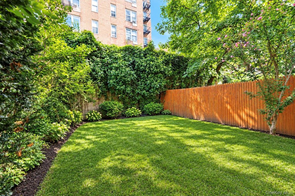 5926 Post Road, Bronx, NY 10471 — photo 4