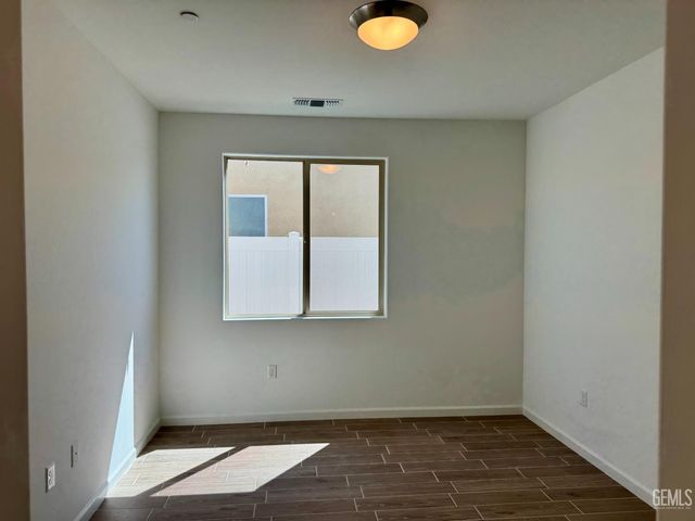 15200 Garethford Street, Bakersfield, CA 93311