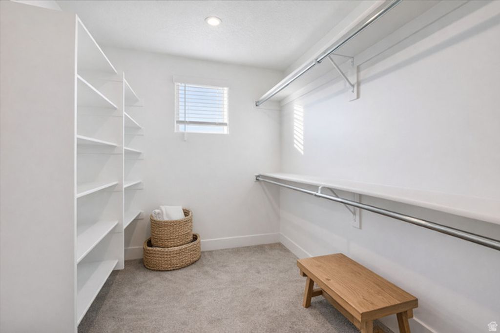 Image 12 of property listing at 6716 S VAUGHN LN #22, Midvale, UT 84047