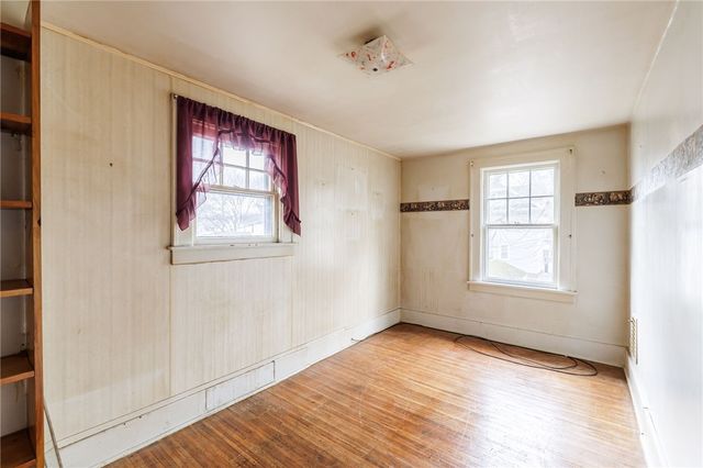 22 Grassmere Park, Rochester, NY 14612