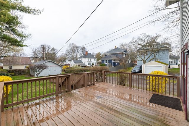 22 Grassmere Park, Rochester, NY 14612