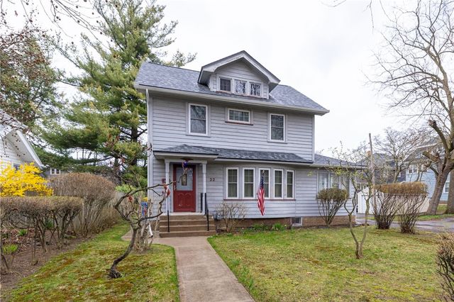 22 Grassmere Park, Rochester, NY 14612
