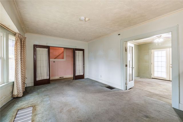 22 Grassmere Park, Rochester, NY 14612