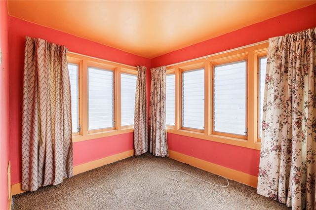 22 Grassmere Park, Rochester, NY 14612