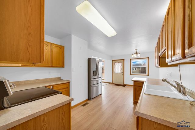 2327 LANCE, Rapid City, SD 57702