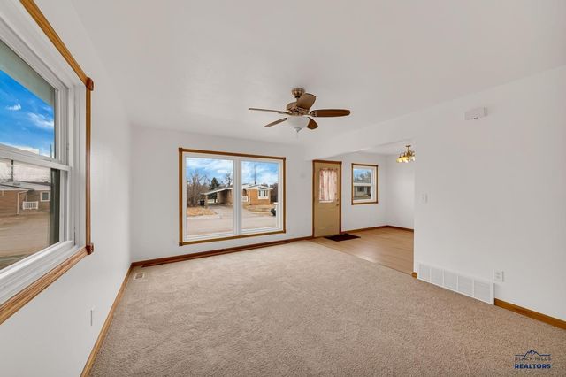 2327 LANCE, Rapid City, SD 57702