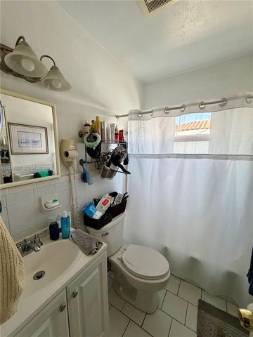 400 NW 44th Ave, Miami, FL 33126