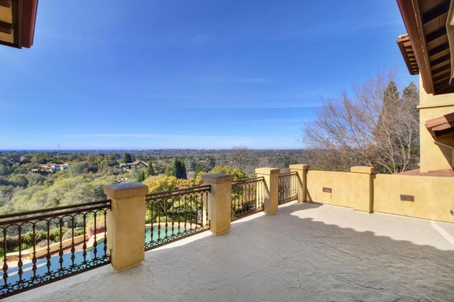 5535 Eden Roc Dr, Granite Bay, CA 95746