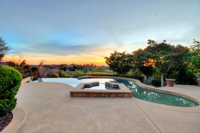 5535 Eden Roc Dr, Granite Bay, CA 95746