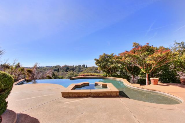5535 Eden Roc Dr, Granite Bay, CA 95746