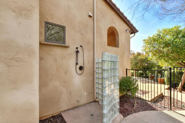 5535 Eden Roc Dr, Granite Bay, CA 95746