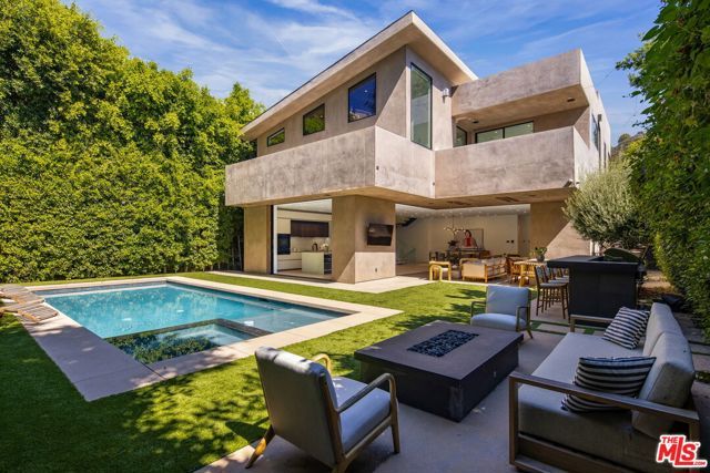 1845 Coldwater Canyon Drive, Beverly Hills, CA 90210