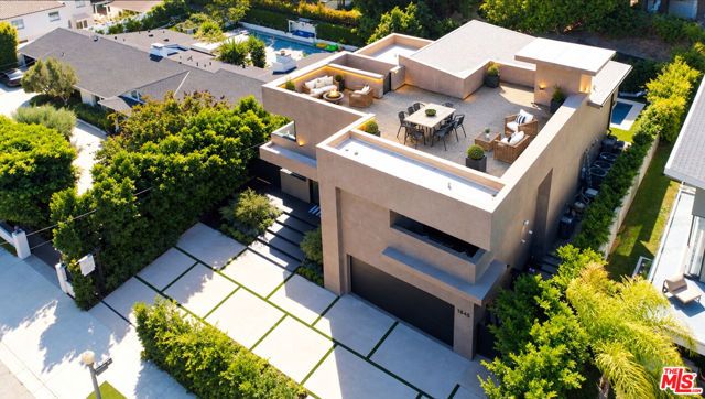 1845 Coldwater Canyon Drive, Beverly Hills, CA 90210